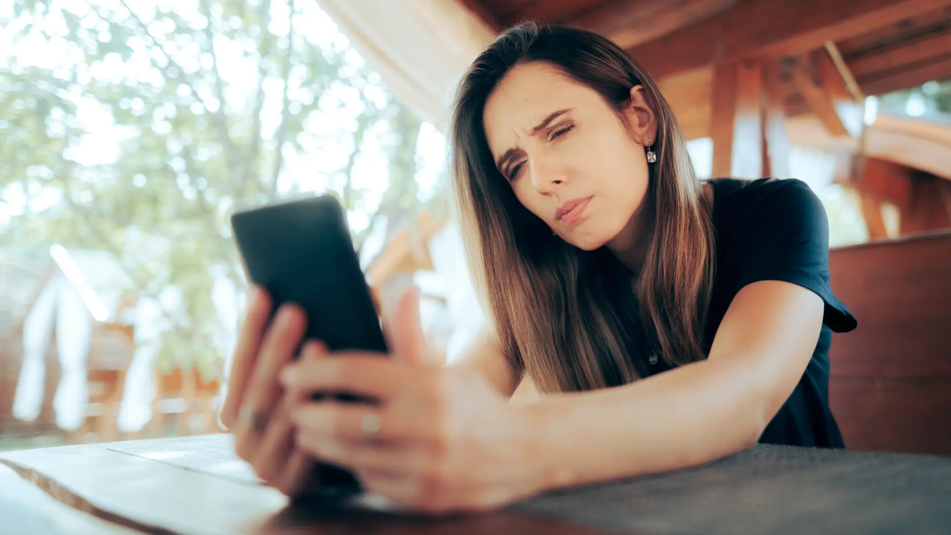 ¿Qué es la presbicia y cómo se corrige la vista cansada?