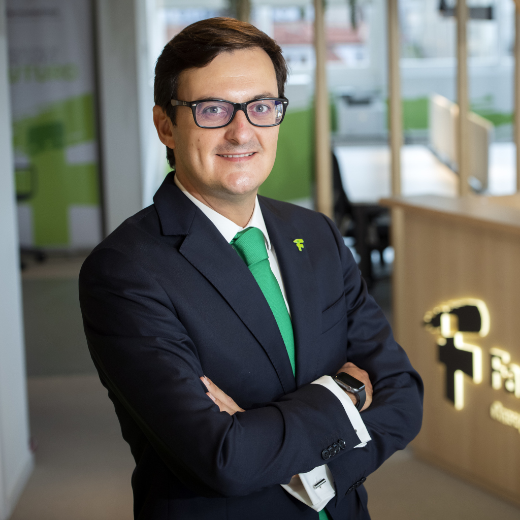 Tomás Muret Tomás Muret