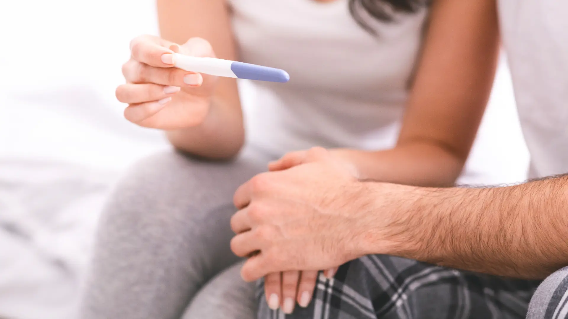 Test de embarazo y de fertilidad en farmacias: cómo funcionan y cuándo utilizarlos